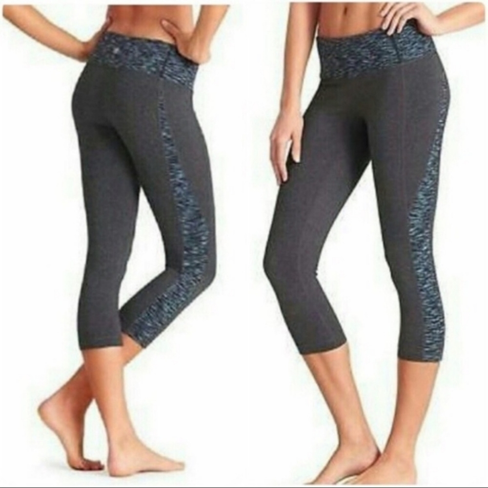 Athleta Solita Revelation Activewear Size S Gray
